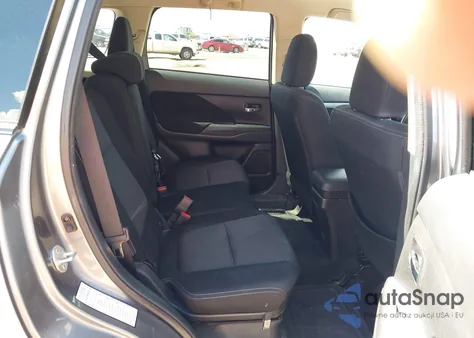 2018 Mitsubishi Outlander Se из США, поврежденный, VIN JA4AZ3A37JJ003553